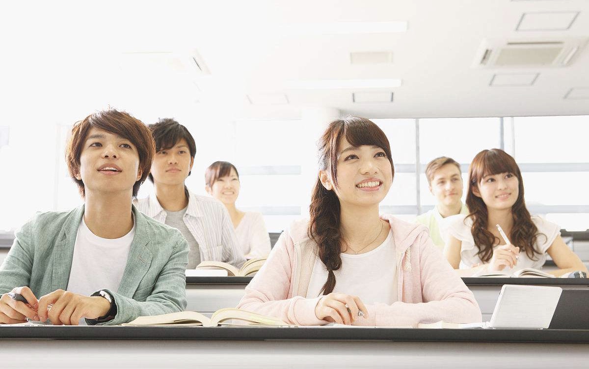 Du học Nhật vừa học vừa làm" là gì? - TWEC